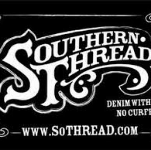 • {Southern Thread} Beautiful Boho Top - Picture 2 of 3